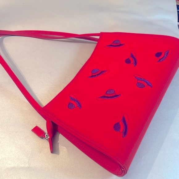 Sandol living fashion Red purse "Red Hat Ladies" Shoulder Bag - Picture 6 of 7